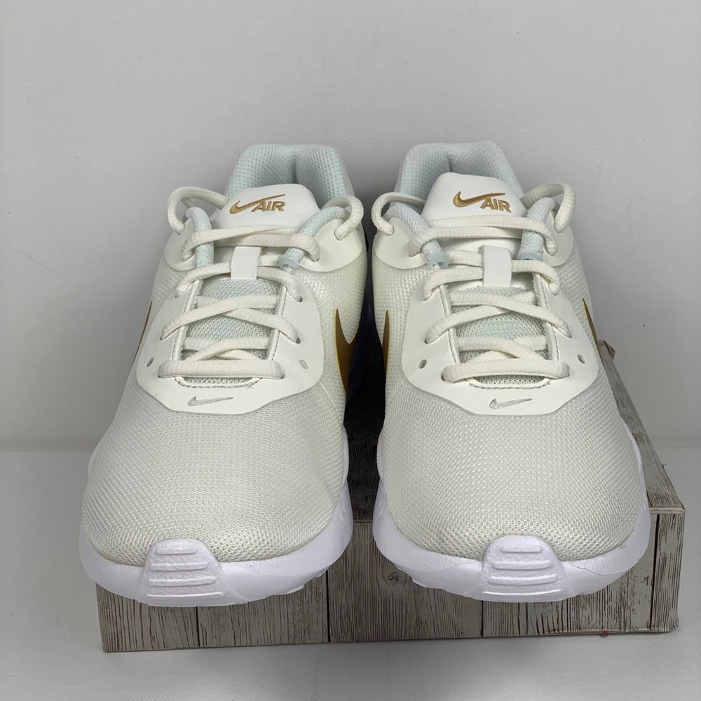 Nike Air Max Oketo - Picture 4 of 8